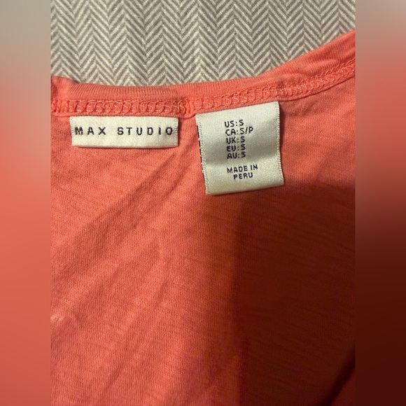 Women’s Bundle of size Small Summer tops - Picture 10 of 17